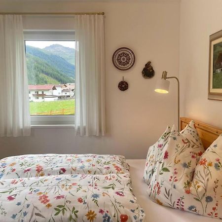 Tyrol Purelife Lodges ザンクト・ヤーコプ・イン・デフェルエッゲン エクステリア 写真