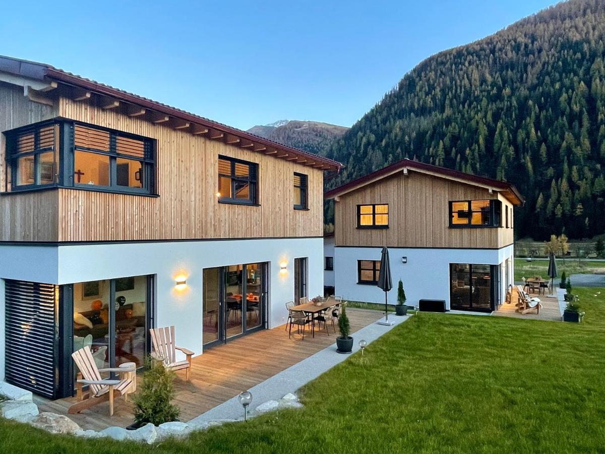 Tyrol Purelife Lodges ザンクト・ヤーコプ・イン・デフェルエッゲン エクステリア 写真