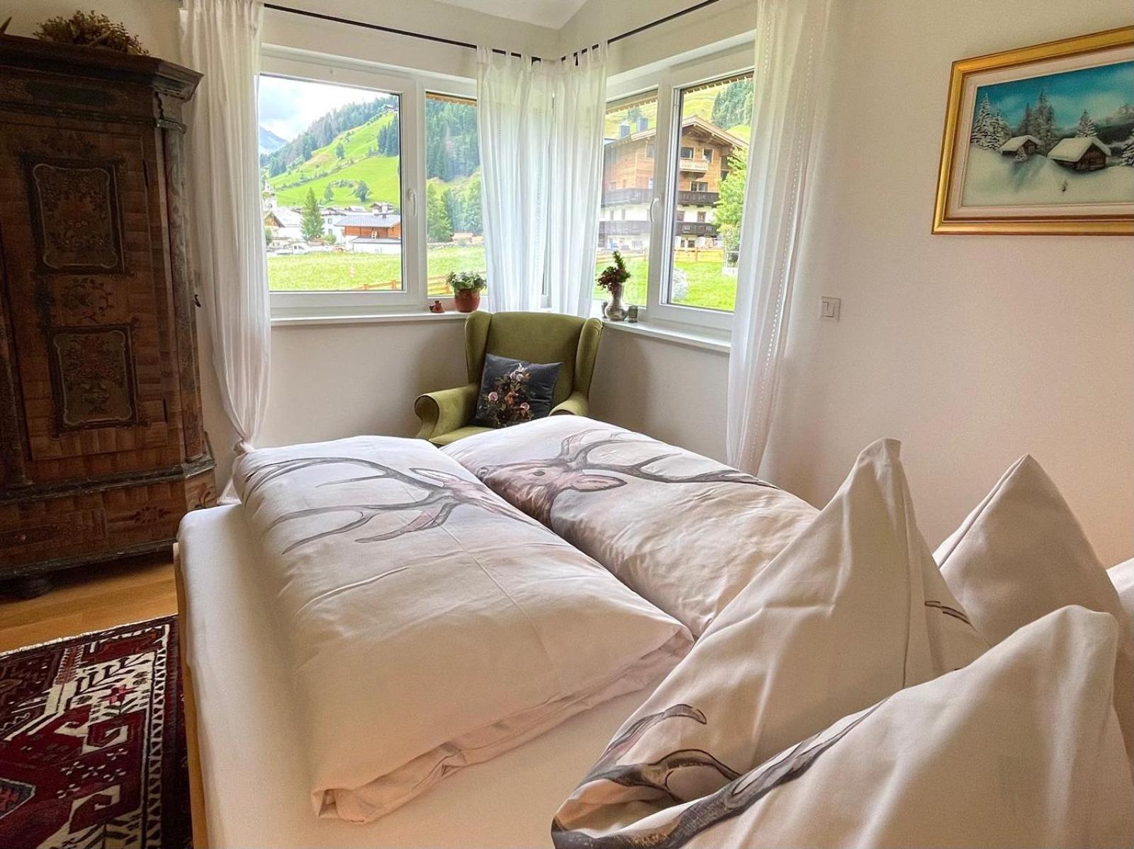 Tyrol Purelife Lodges ザンクト・ヤーコプ・イン・デフェルエッゲン 部屋 写真